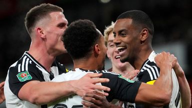 防守时更加 防守时更加